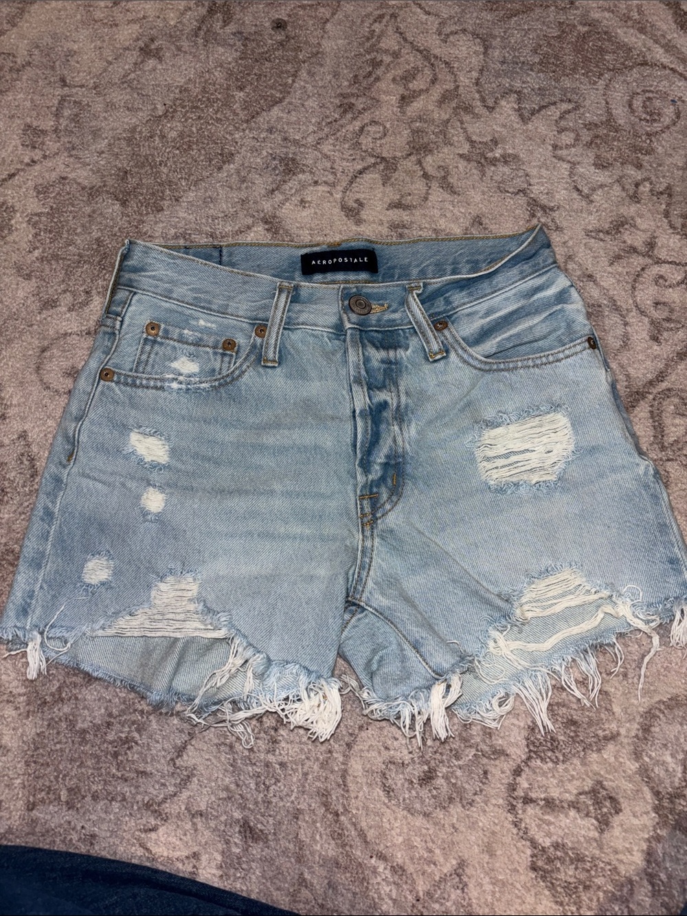 Aeropostale Light Wash Ripped Denim Shorts - Picture 1 of 3